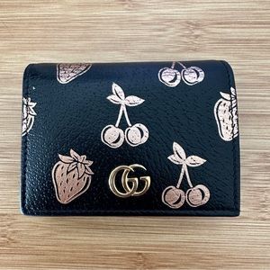 ✅ AUTHENTIC - Gucci Marmont Fruit wallet - black & rose gold - make offer!
